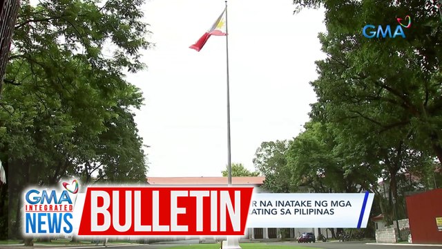21 tripulanteng Pinoy ng MV Tutor na inatake ng mga rebeldeng Houthi sa Red Sea, darating sa Pilipinas bukas ng hapon | GMA Integrated News Bulletin