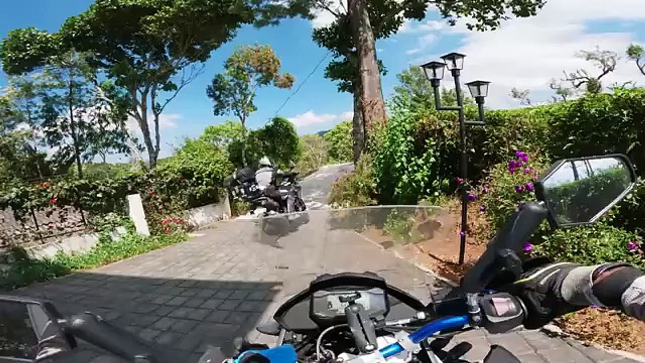 Incredible Tea Plantations on Rolling Hills in Munnar Kerala  EP.06 - Pakistani Visiting India- wildlens by abrar