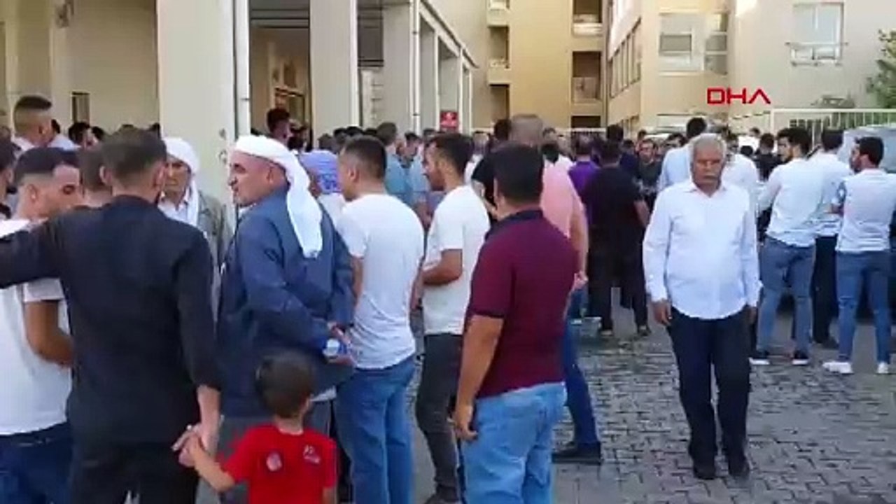 Urfa'da kuyumcuda 2 kişinin öldüğü saldırı kamerada