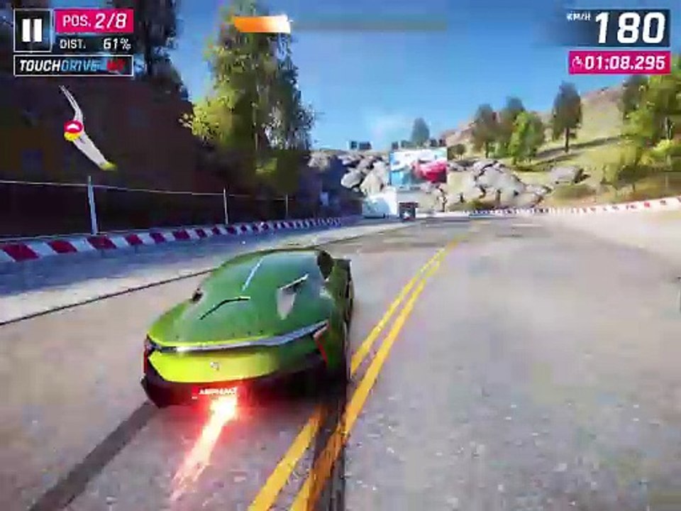 Victoria del DS ETENSE en pueblo alto de las colinas en Asphalt 9 Legends