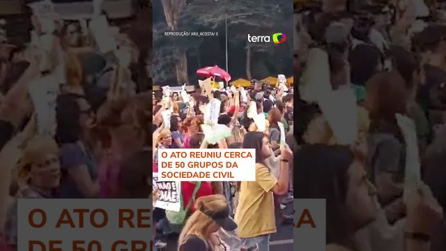 Manifestantes interditam Avenida Paulista em protesto contra PL que equipara aborto a homicídio