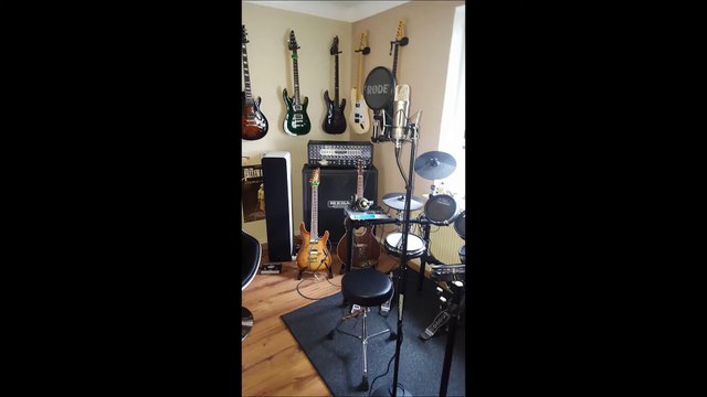 HOME RECORDING GOTH PUNK vs POP PUNK vs ALTERNATIVE ROCK By Christian Demuth ( Real Life Video )