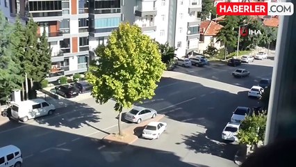 Türkiye'nin dört bir yanında benzer manzaralar! Sahibinden kaçan kurbanlıklar kesilmemek için saatlerce çabaladı