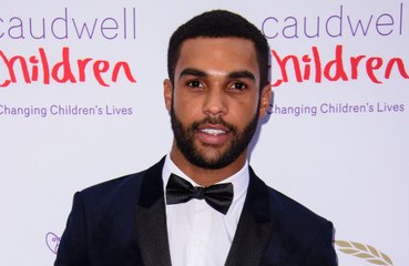 Lucien Laviscount admite que ser actor no es nada fácil