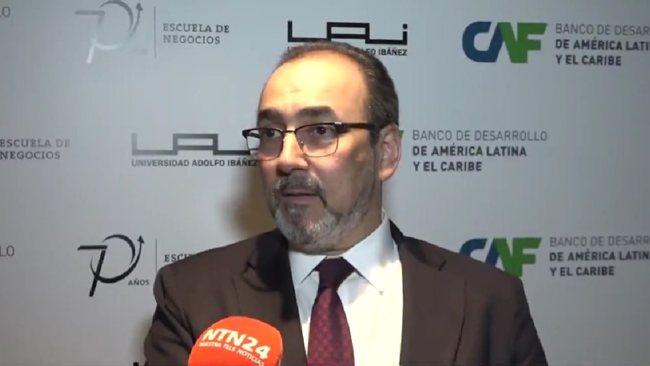 CAF presentó en Chile su reporte de economía y desarrollo titulado "energías renovadas: transición energética justa para el desarrollo sostenible"