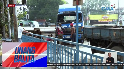 Tow truck na hahatak sa truck sa MacArthur Highway, dumating na | Unang Balita
