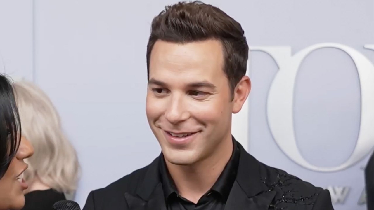 Skylar Astin Talks Beauty of Broadway at 2024 T...