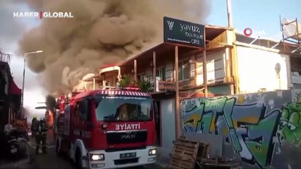 Tatil beldesi Edremit'te yangın: Facianın eşiğinden dönüldü