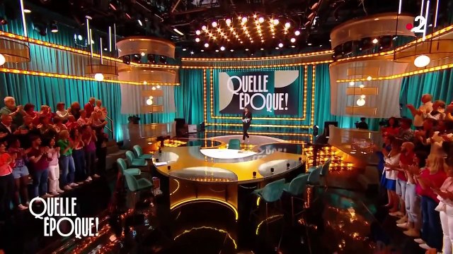 Léa Salamé accueille Christophe Dechavanne dans Quelle époque ! ce samedi 15 juin 2024 sur France 2.
