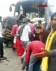 सैनिकांच्या ऑटोला ट्रॅव्हल्सची धडक दोघांचा मृत्यू 7 गंभीर