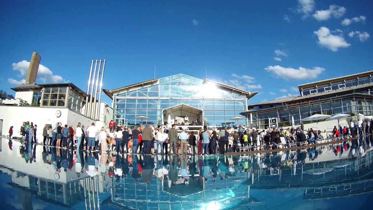 Treuchtlinger Freibad mit Unterwasservideo