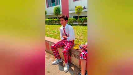 Instagram ke cringe log #cringe #mjv #comedy #instagramcringe #roast #reel #cringecontentroast #1k