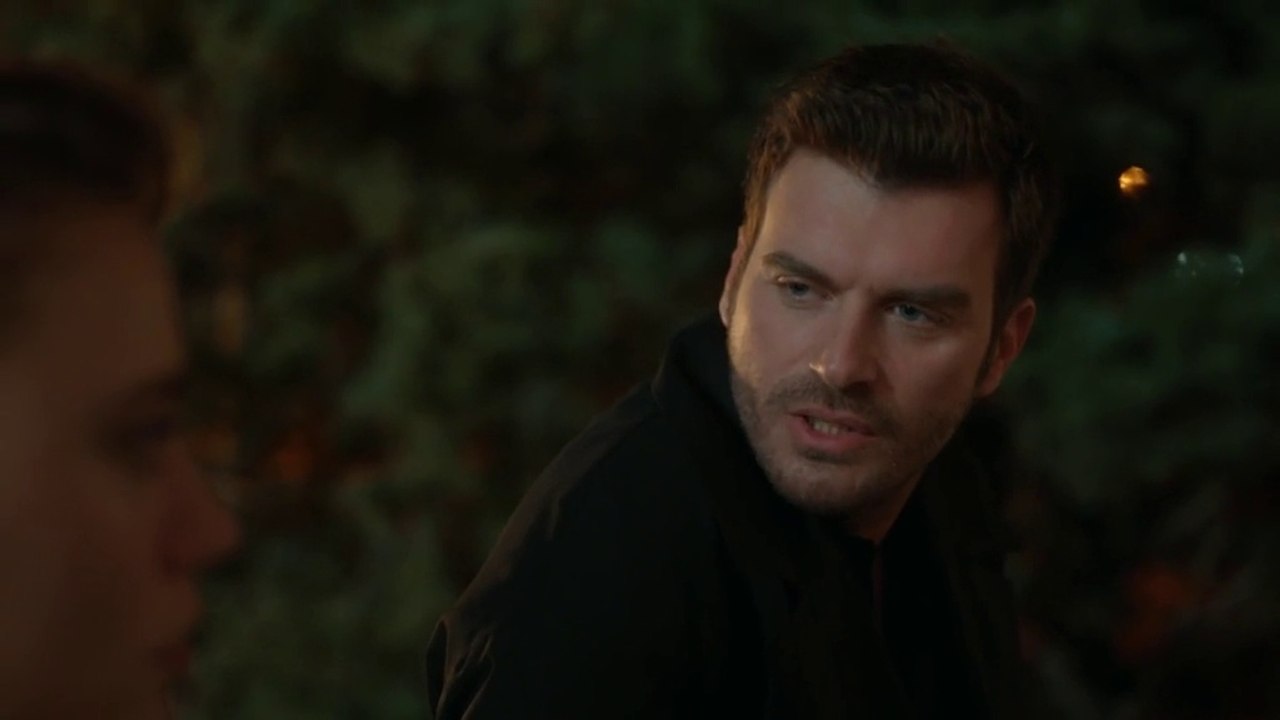 53. Familia (Aile) 2024 ❤️ Capítulo 53 Audio ESPAÑOL HD ❤️ Kıvanç Tatlıtuğ y Serenay Sarıkaya