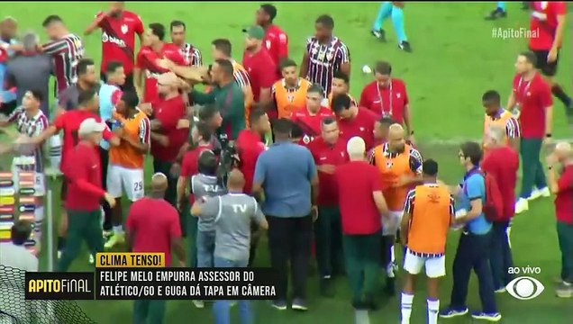 Craque Neto detona Felipe Melo por agressão em assessor de imprensa: Covardia