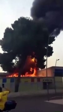 Taranto, a fuoco scuola elementare