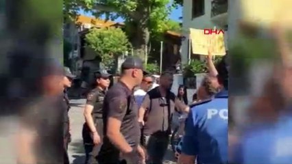 Polisten eylemcilere: 'İBB'nin önüne git kardeşim, niye gitmiyorsun'