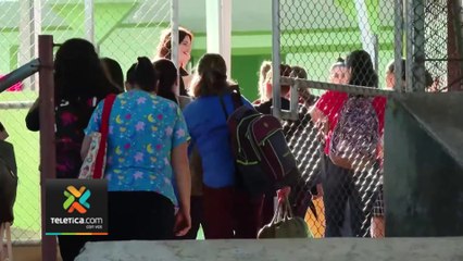 tn7-suspendidas-clases-en-escuela-de-acosta-por-protesta-contra-funcionaria-170624