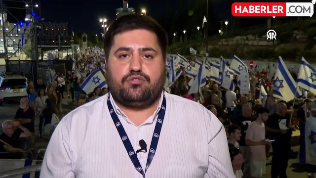 İsrailliler, Gazze Şeridi'ndeki İsrailli Esirlerin Geri Getirilmesi İçin Gösteri Düzenledi