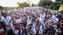 شاهد: آلاف الإسرائيليين يتظاهرون أمام الكنيست من جديد للمطالبة برحيل نتنياهو