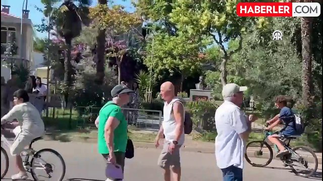 Adalıların Azmanbüs tepkisi! İBB'ye yönelik eylemler hız kesmeden sürüyor