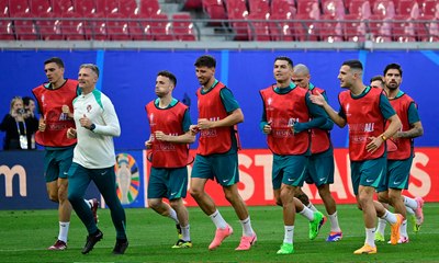 مواجهة مرتقبة بين المنتخب البرتغالي ونظيره التشيكي