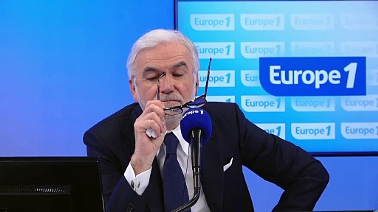 Pascal Praud et vous - «On n'osait même pas leur dire qu'on les aimait» : la réaction de Didier Barbelivien après la mort d'Anouk Aimée