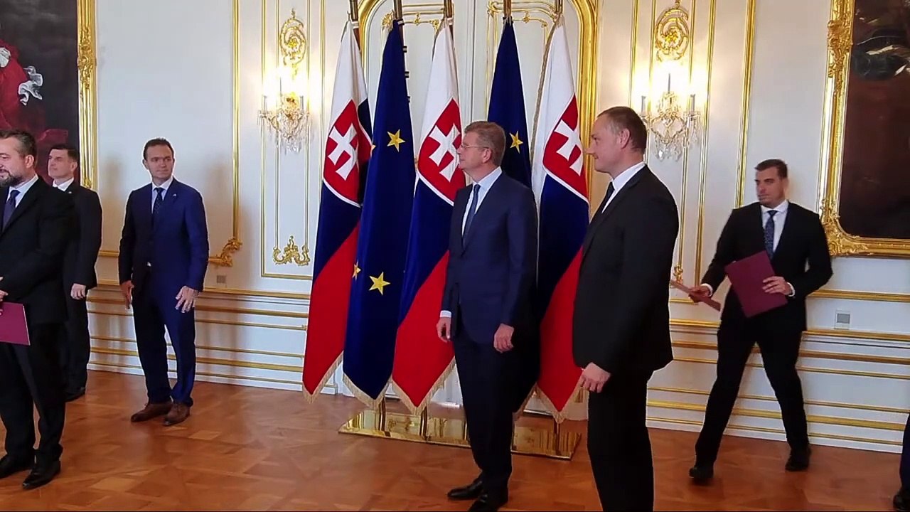 ZÁZNAM: P. Žiga verí, že europoslanci budú na prvom mieste napĺňať záujmy SR