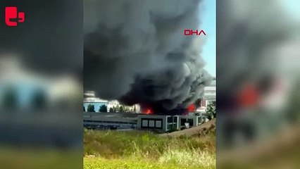 Tuzla'da fabrika yangını: Müdahale ediliyor