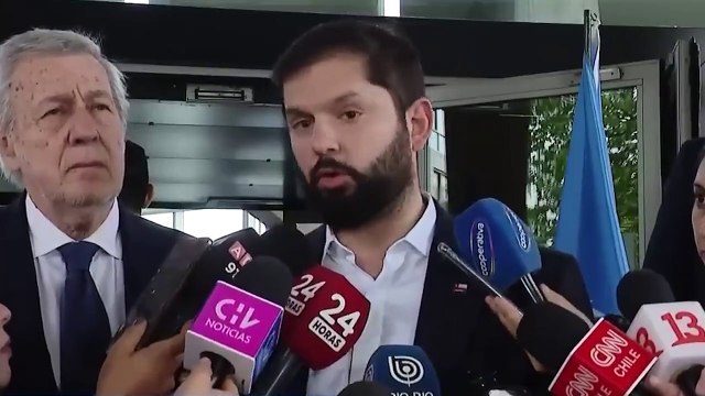 Ante la advertencia de Boric, el gobierno retirará los paneles solares instalados en territorio chileno