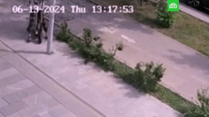 Trottinette VS poteau... on sait qui va gagner