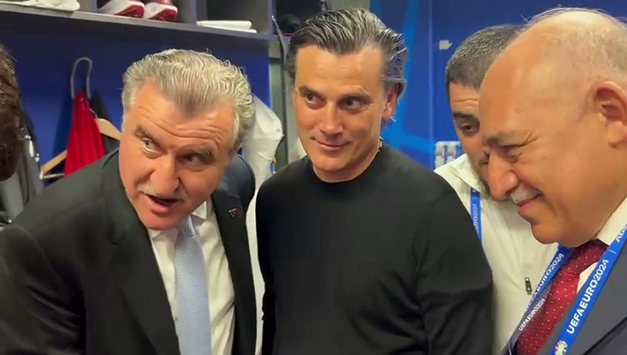 Cumhurbaşkanı Erdoğan'dan A Milli Futbol Takımı'na tebrik