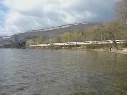 Eurostar au Lac du Bourget (Savoie)