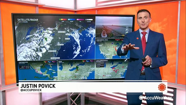 Sweltering heat overtakes the Northeast