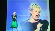 SAMANTHA SANG - Waiting For The Last Goodbye (The Bert Newton Show August 1, 1989)