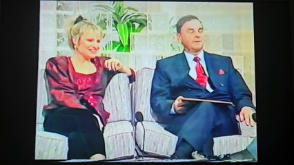 SAMANTHA SANG & REG GRAY - The Bert Newton Show (September 14, 1989)