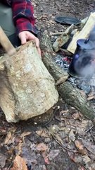 #bushcraft #bonfire #campfire #fypシ゚viral #smart #campingideas Ig@emrkes