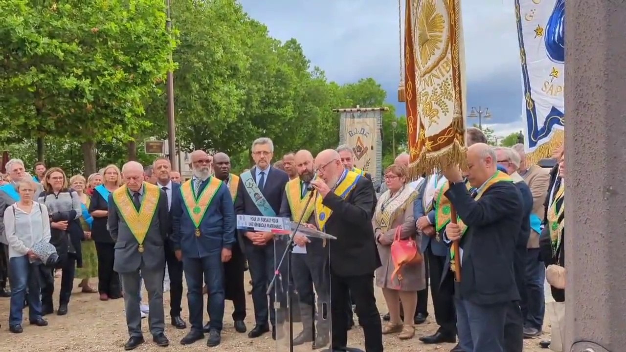 Francs-maçons contre l'extrême droite manifestation