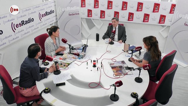 Crónica Rosa: Alejandra Rubio y Carlos Constanzia van a hacer abuelas a Mar Flores y a Terelu