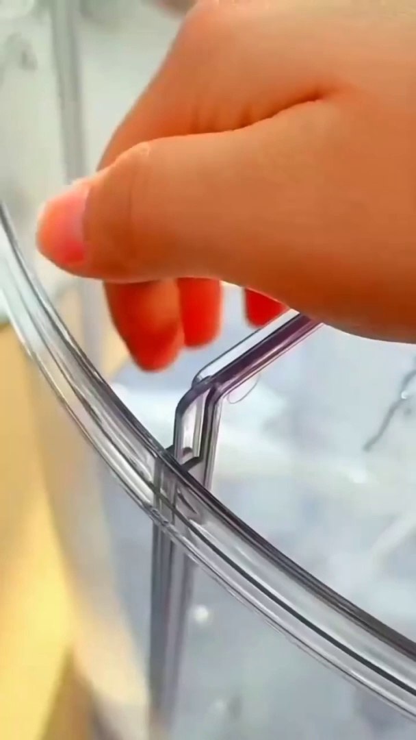 ⁣kitchen storage organizer | Smart gadgets | Home gadgets | Amazon gadgets | UK house