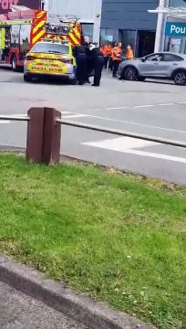 Grey car smashes into Preston Poundland shop in Fulwood