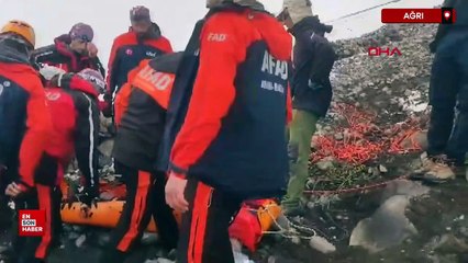Ağrı Dağı'nda ölen İranlı dağcının cenazesi 6 gün sonra indirilebildi