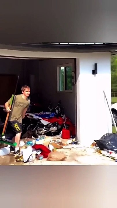 Funny Fails - #funny #funnyfails #funnyvideo #humor #humour #humormemes #memes #memesvideo #fails