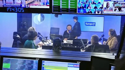 Cyril Hanouna - «Arabe de service» : Hanane Mansouri, candidate LR soutenue par le RN, victime de cyberharcèlement, témoigne