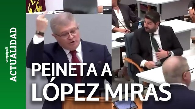 Acusan al líder del PSOE de Murcia de hacer una peineta a López Miras en el pleno