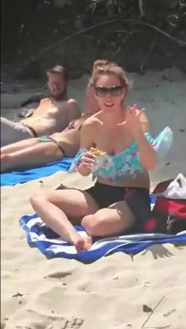 Un couple de voleurs très malins... beau duo