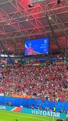 On suit Cristiano Ronaldo à l'échauffement