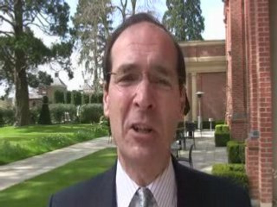 Strong dollar or weak dollar – emotional issue for US