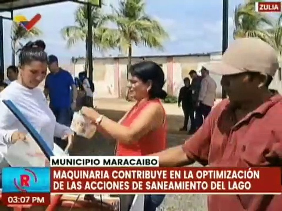 Zulia | Ciudadanos del mcpio. Maracaibo reciben máquinas recicladoras de desechos plásticos