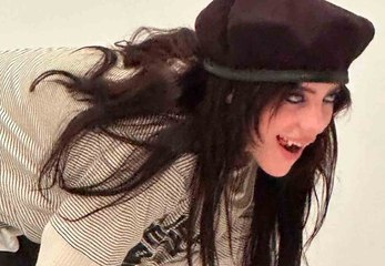 Billie Eilish julkaisi upeita ja rohkeita uusia kuvia Instagramissa 📸