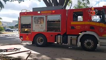 Lanchonete é atingida por incêndio, na tarde desta quarta-feira (19/6)